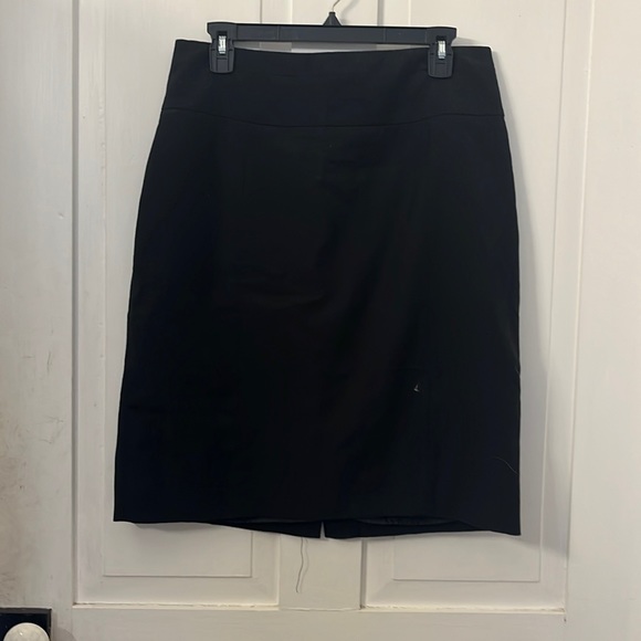 H&M Dresses & Skirts - H and m skirt